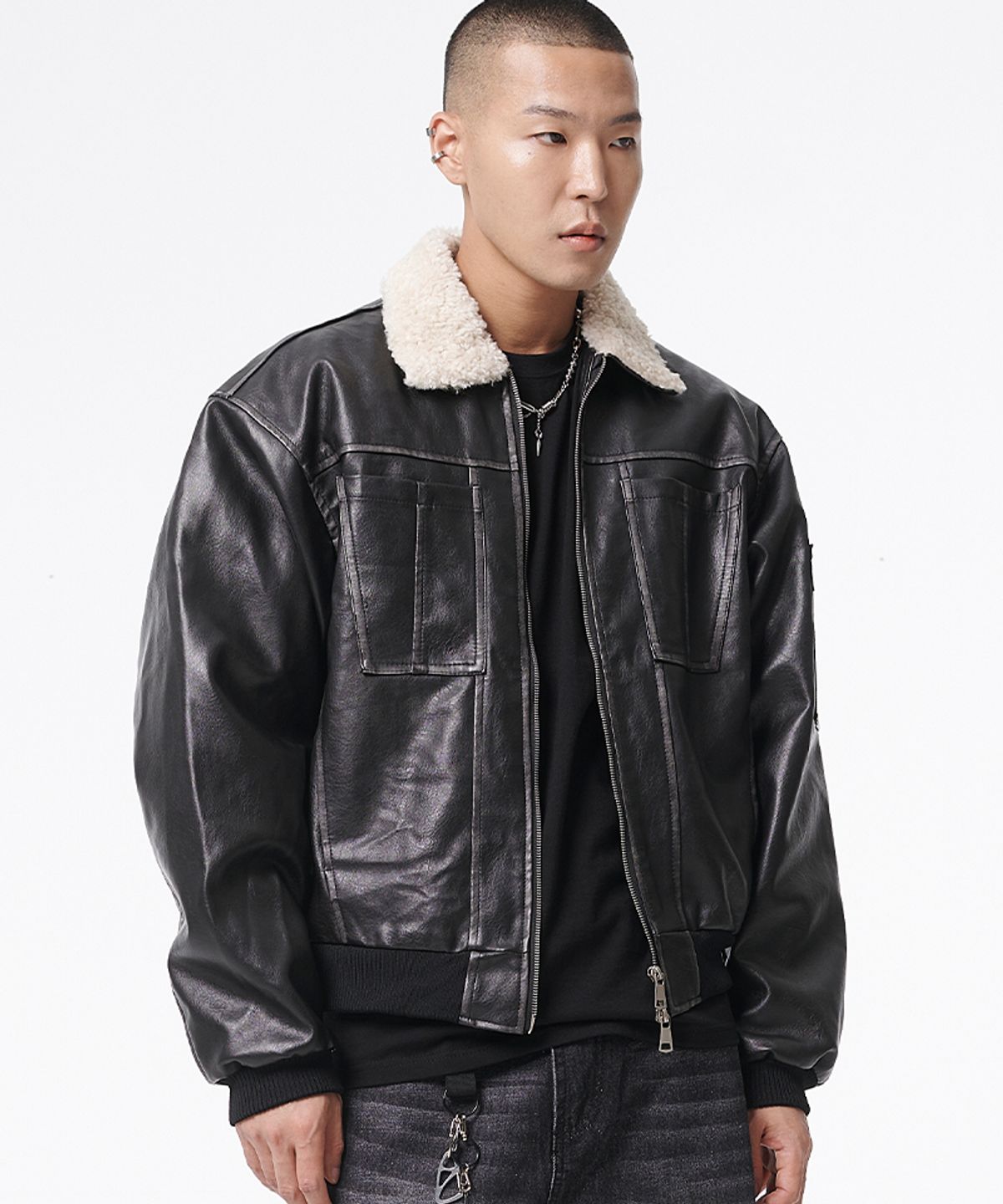 아티스트웨어(ARTISTWEAR) [2COLORS] 빈티지 워싱 레더 무스탕 자켓