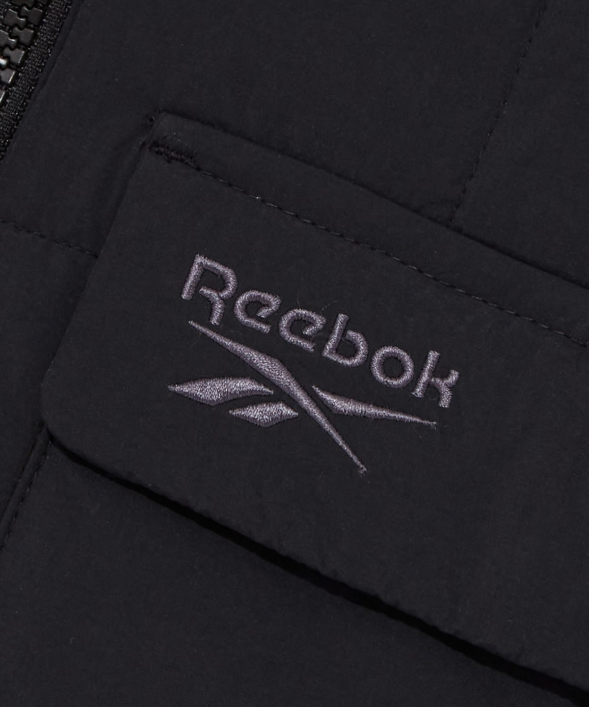 리복(REEBOK) 스퀘어 퀼팅 패딩 자켓 (W) - 블랙