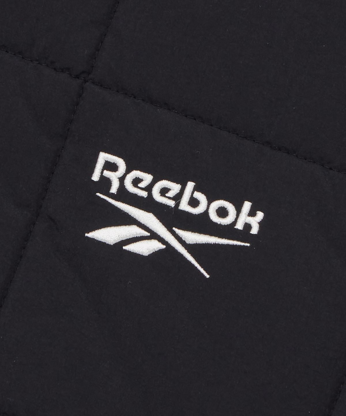 리복(REEBOK) 스퀘어 퀼팅 패딩 자켓 - 블랙