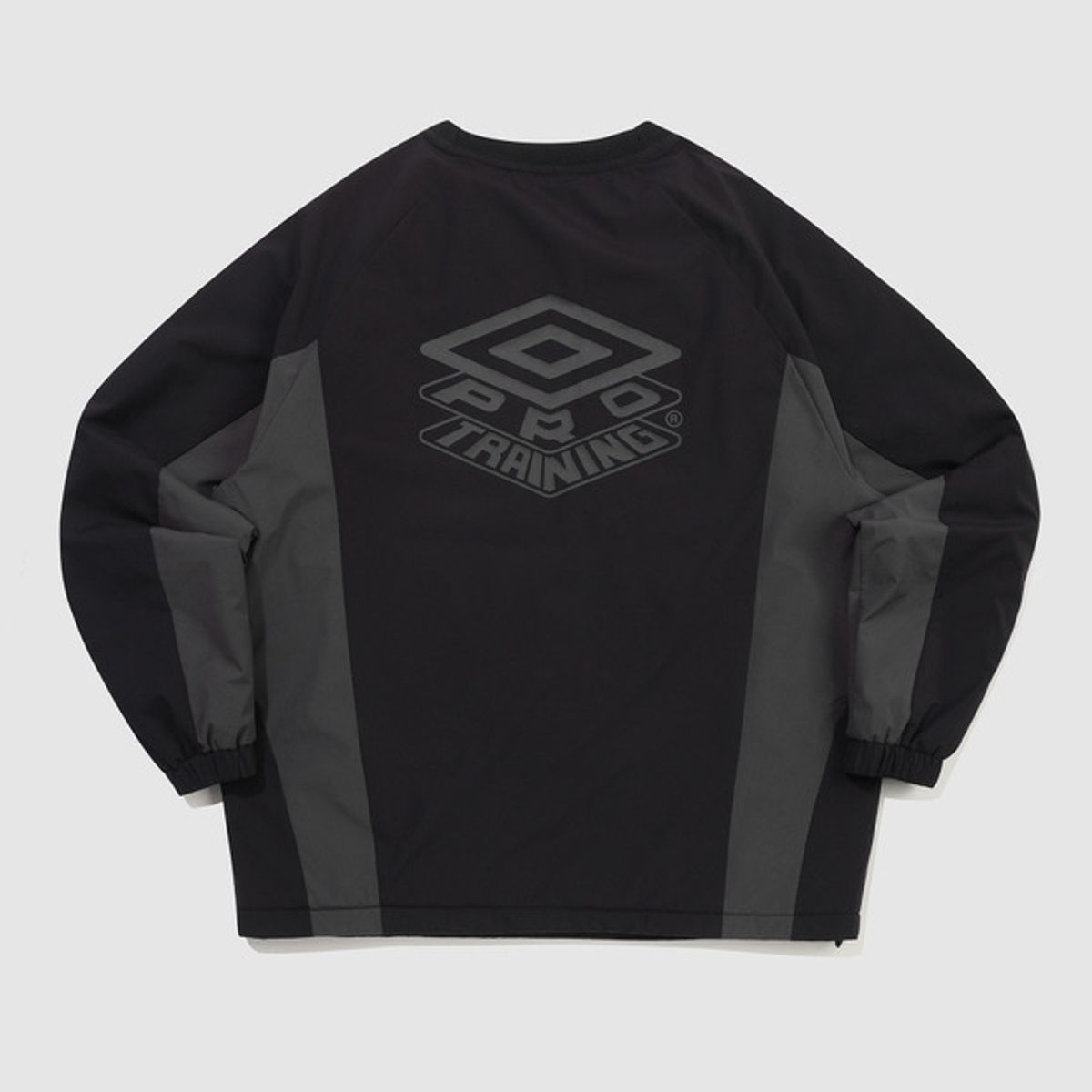 엄브로(UMBRO) PTR 인슐레이션 피스테 블랙 UQ421SWTO6