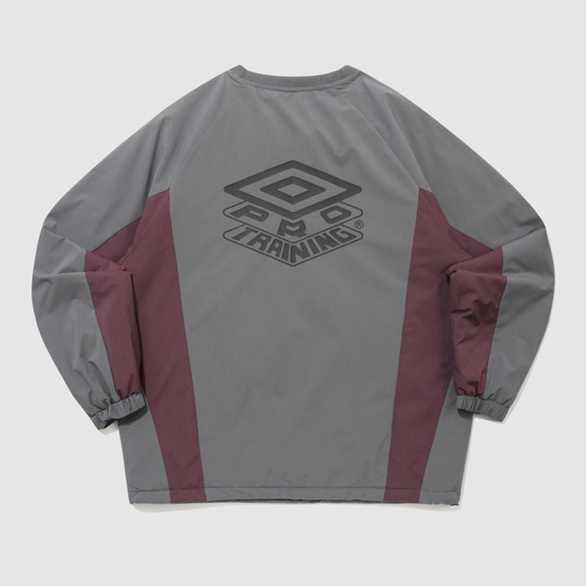 엄브로(UMBRO) PTR 인슐레이션 피스테 차콜 UQ421SWTO6
