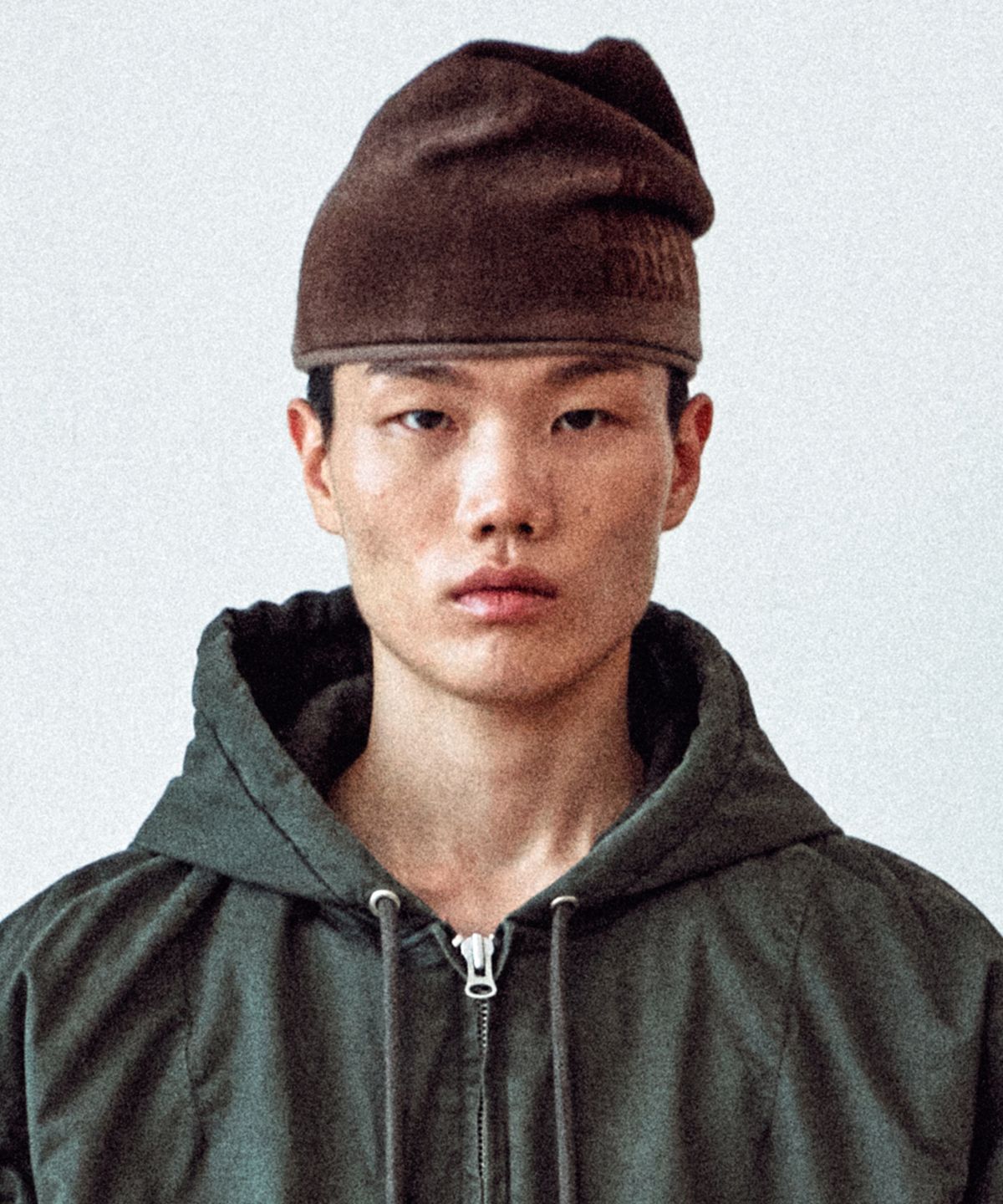 더바이닐하우스(THEVINYLHOUSE) PATTERN BEANIE BROWN