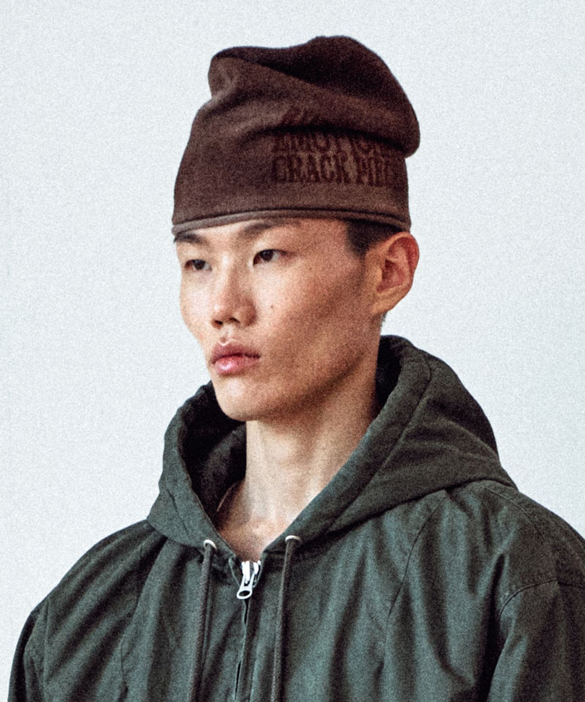 더바이닐하우스(THEVINYLHOUSE) PATTERN BEANIE BROWN