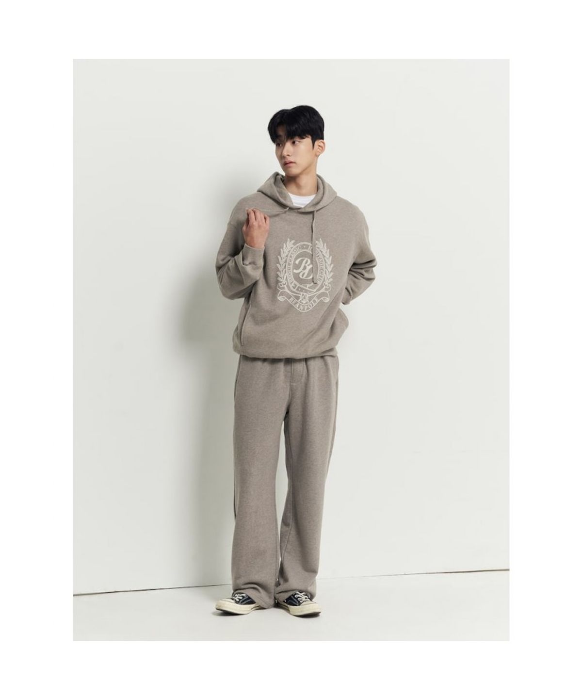 빈폴 멘(BEANPOLE MEN) 헤리티지 클럽 스웨트 팬츠  베이지