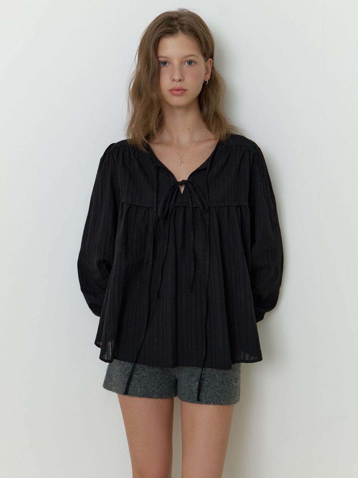 리엘(RE L) Florence ribbon blouse (black)