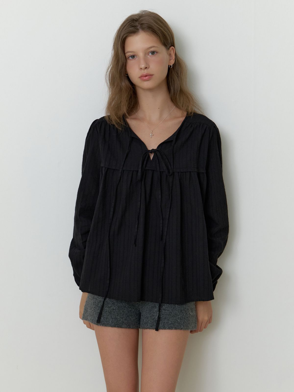 리엘(RE L) Florence ribbon blouse (black)