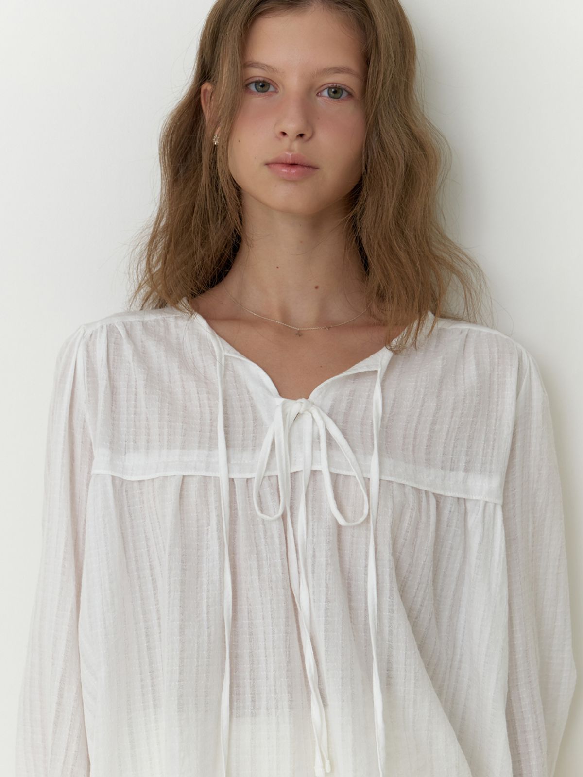리엘(RE L) Florence ribbon blouse (ivory)