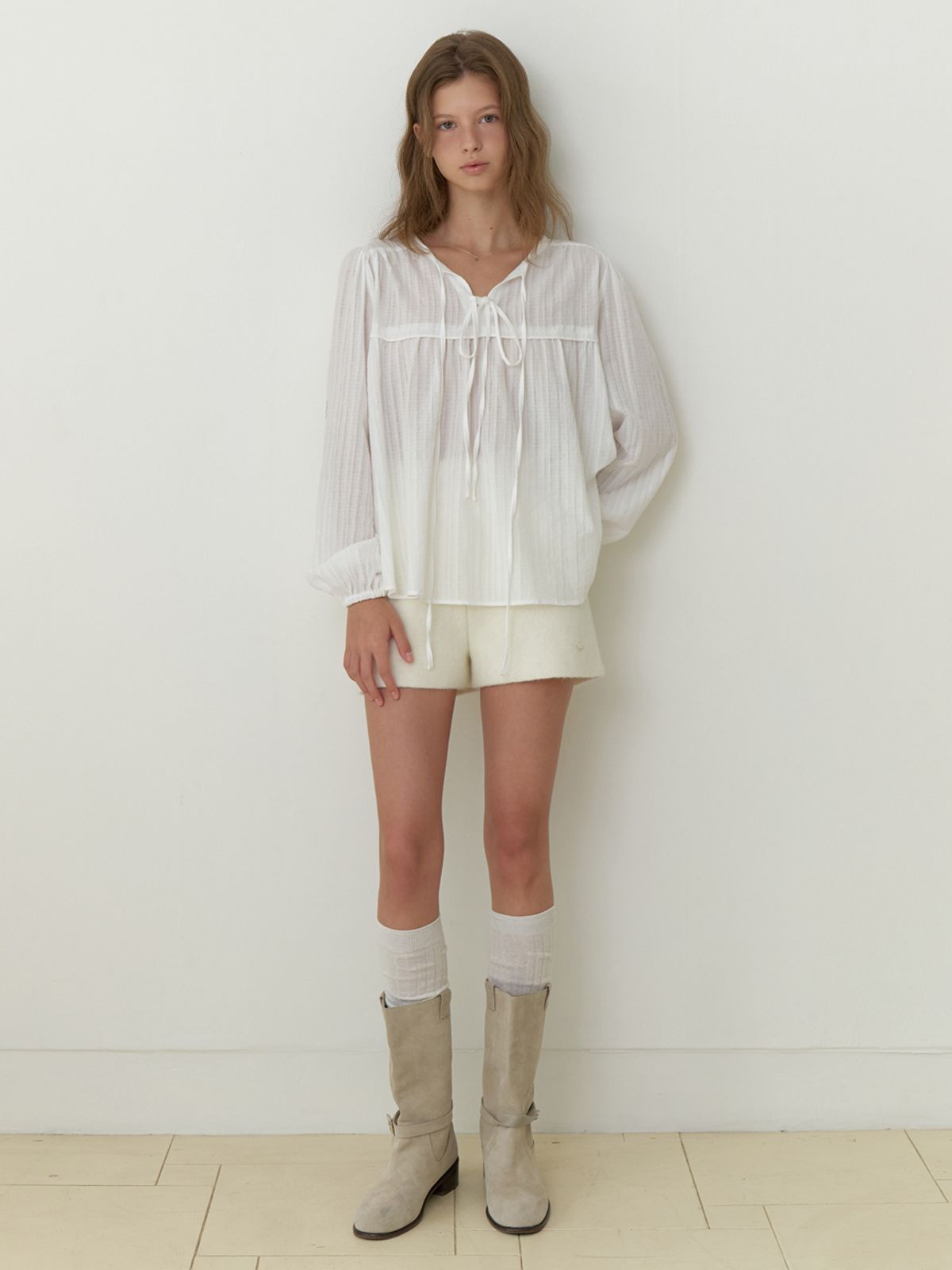 리엘(RE L) Florence ribbon blouse (ivory)