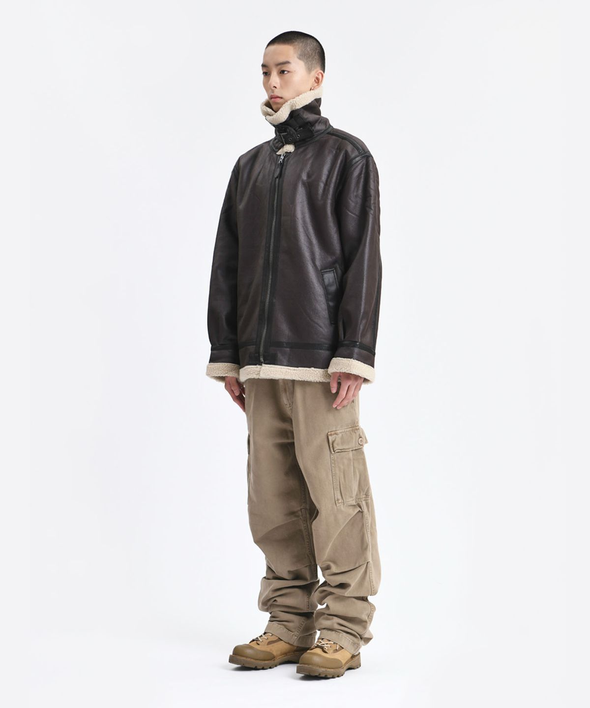 알파 인더스트리(ALPHA INDUSTRIES) B-3 릴렉스 핏 자켓 히코리