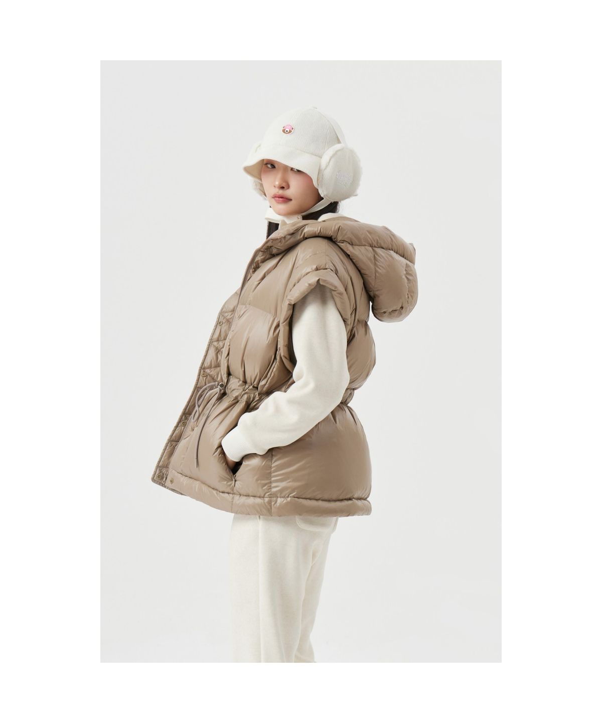 골든베어(GOLDEN BEAR) (W) Mid Length Down Vest G5VAW25801BRX