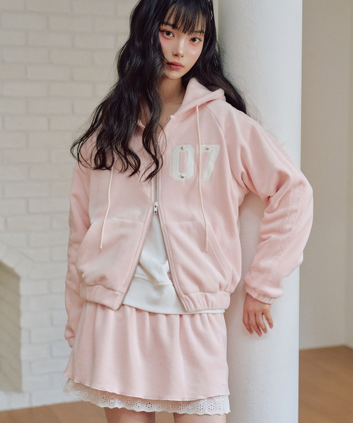 제로플래닛(ZEROPLANET) 클로이 벨로아 후드 집업 [PINK]