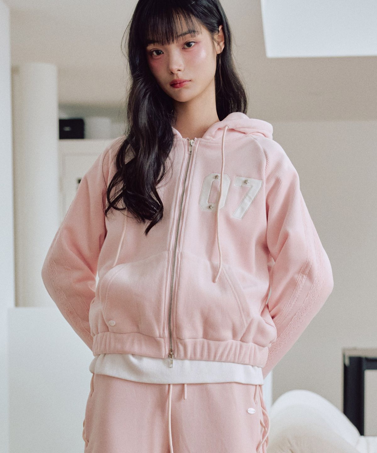 제로플래닛(ZEROPLANET) 클로이 벨로아 후드 집업 [PINK]