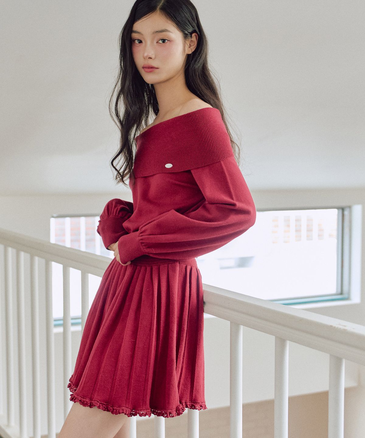 제로플래닛(ZEROPLANET) 바네사 오프숄더 플레어 원피스 [RED]