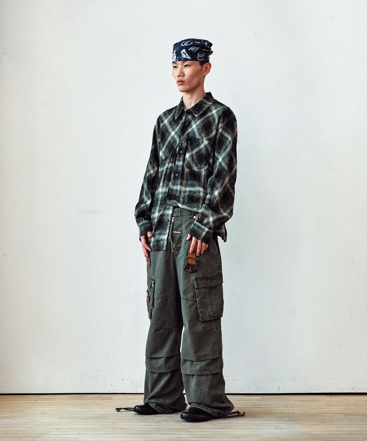 더바이닐하우스(THEVINYLHOUSE) BLEACHED CHECK SHIRTS GREEN