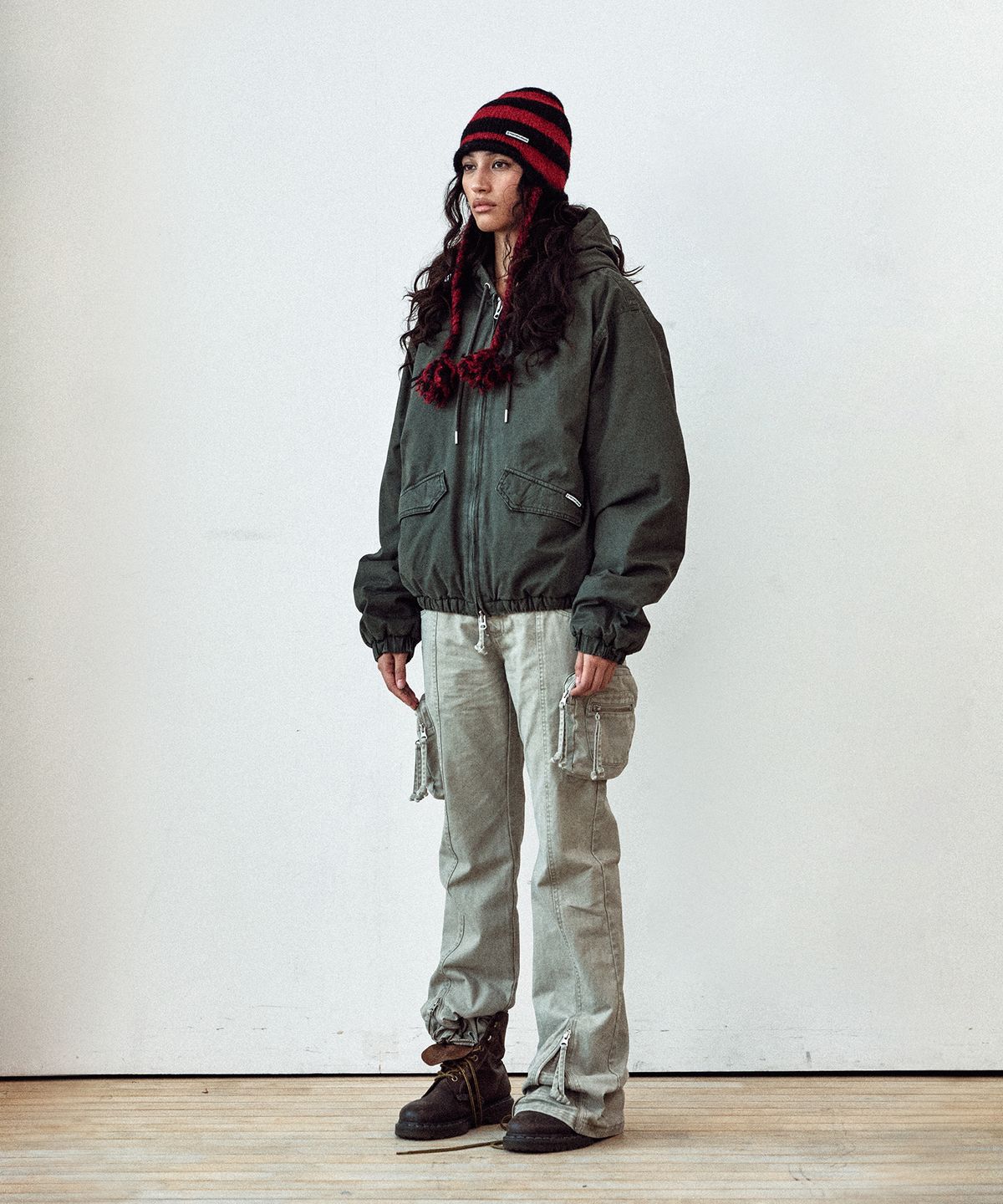 더바이닐하우스(THEVINYLHOUSE) PADDED WORK JACKET KHAKI