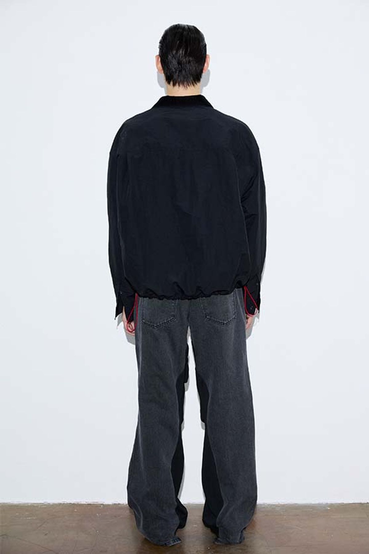 오디너리피플(ORDINARY PEOPLE) Re : Contrast Velvet-Collar Shirt [BLACK]