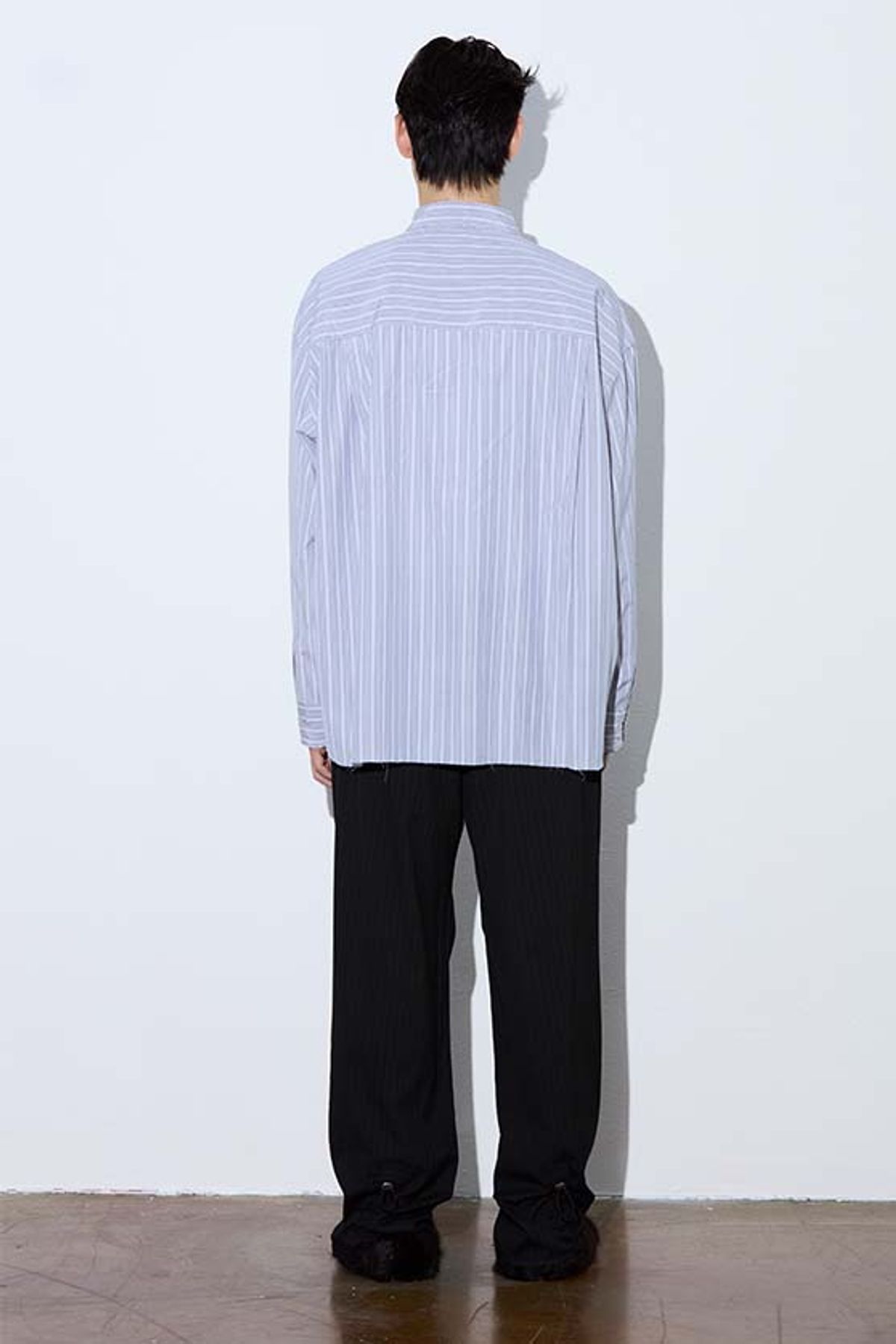 오디너리피플(ORDINARY PEOPLE) Re : Stripe Crest Deconstructed Shirt [GRAY]