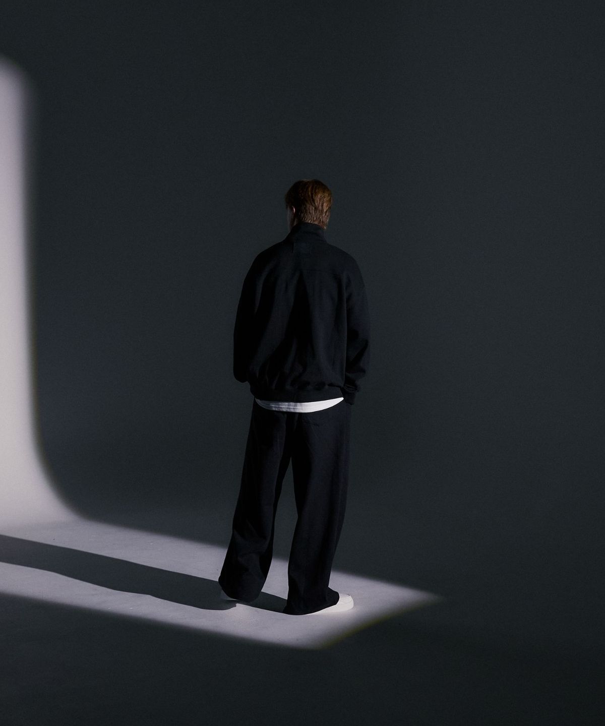 메종 드 누아(MAISON DE NOIR) LIGNÉE NOIR HALF ZIP