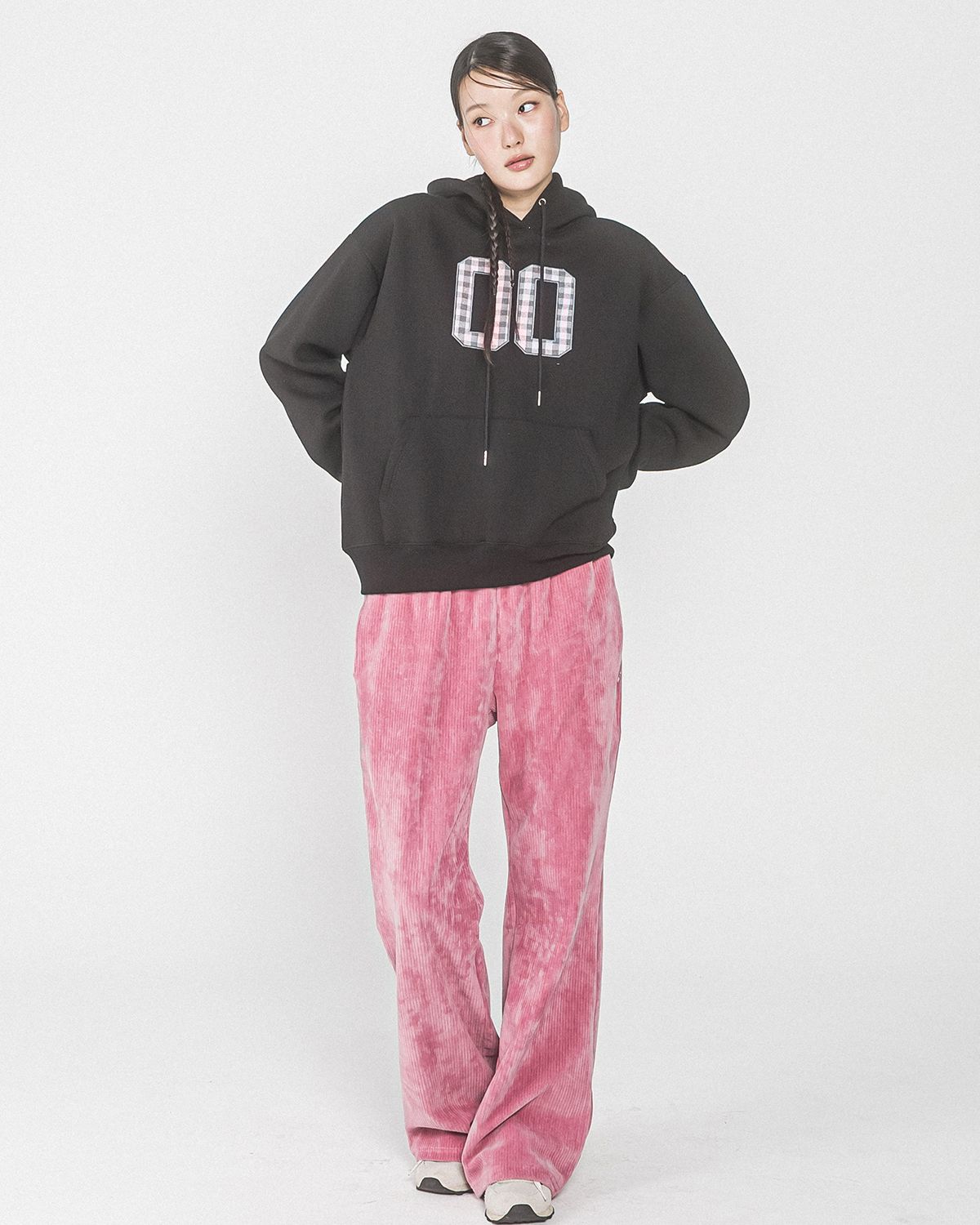 해비즘(HAVISM) 00 CHECK PATCH HOOD(BLACK)