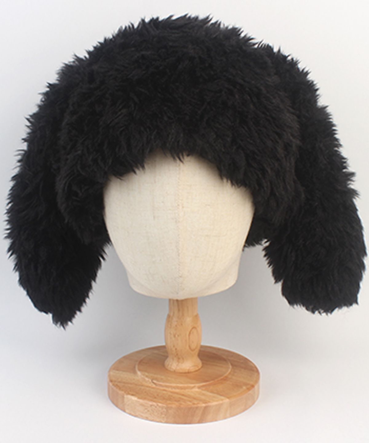 유니버셜 케미스트리(UNIVERSAL CHEMISTRY) Rabbit Black Fur Beanie 토끼비니