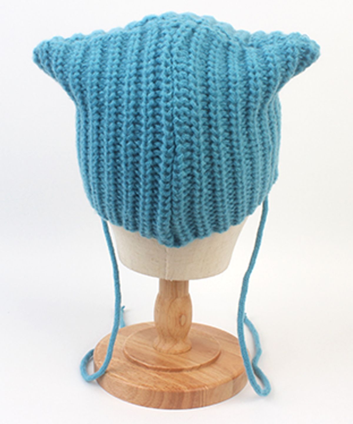 유니버셜 케미스트리(UNIVERSAL CHEMISTRY) Cat Knit Blue String Beanie 고양이모자