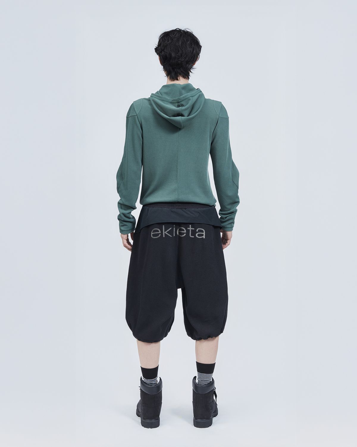 에키에타(EKIETA) Puckster Pants in Soot
