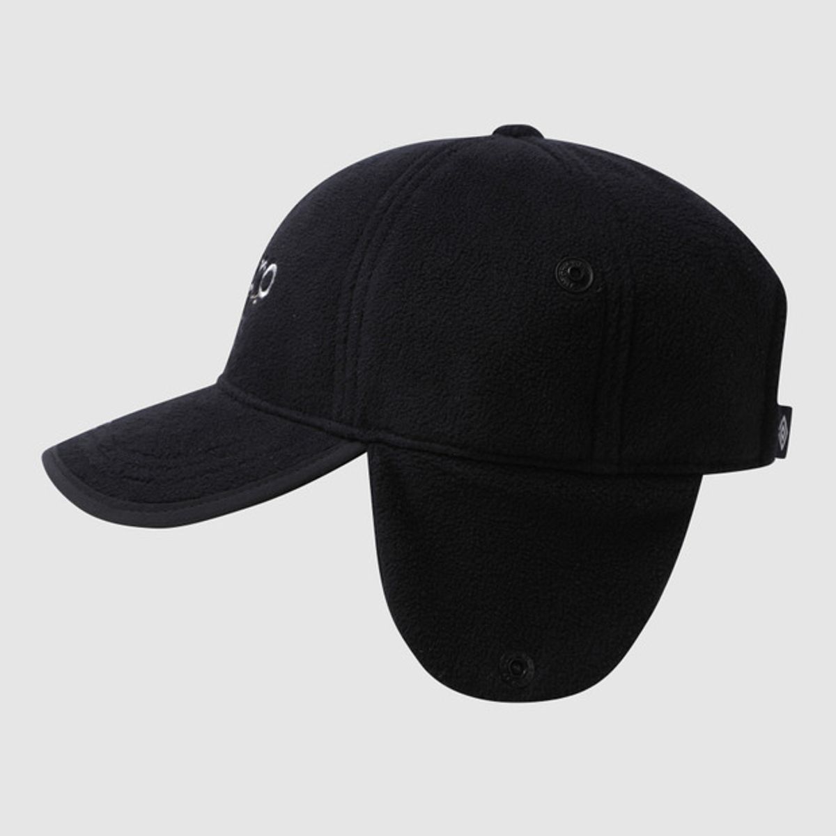 엄브로(UMBRO) 플러스플리스 이어플랩 캡 블랙 UQ423CCPN2