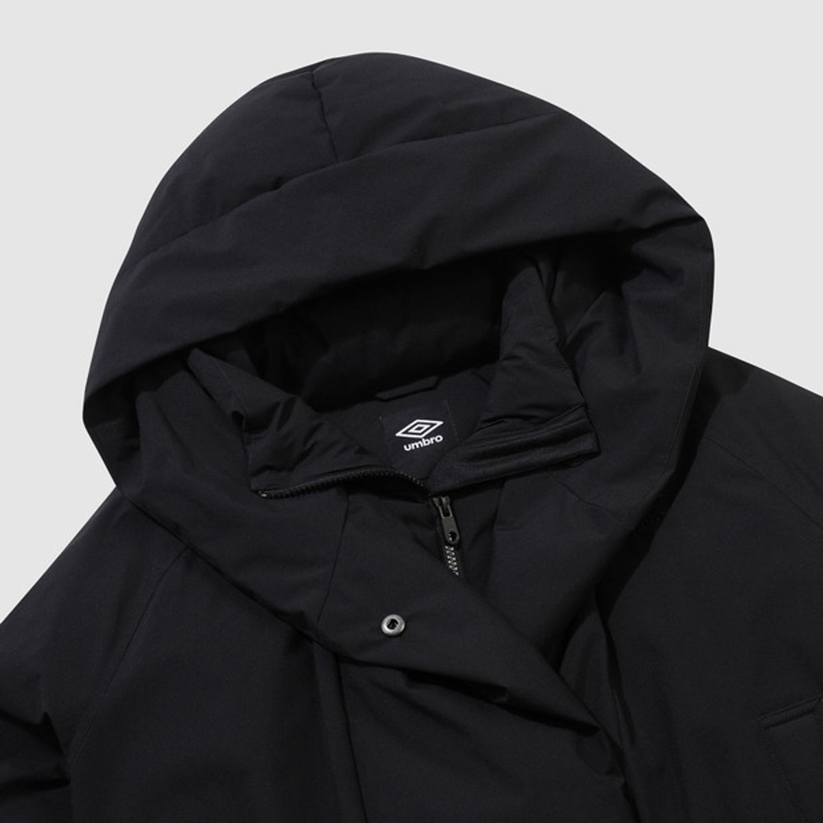 엄브로(UMBRO) 논사시 우먼스 후드 패딩 자켓 블랙 UQ422CPJO3
