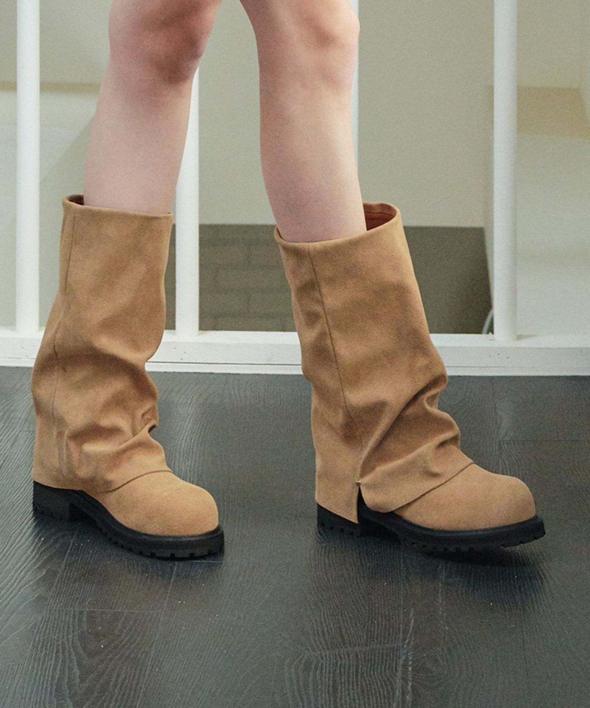 프리플라(FRI FLA) ljh7127 Loose Fit Mid Boots - 3 Colors