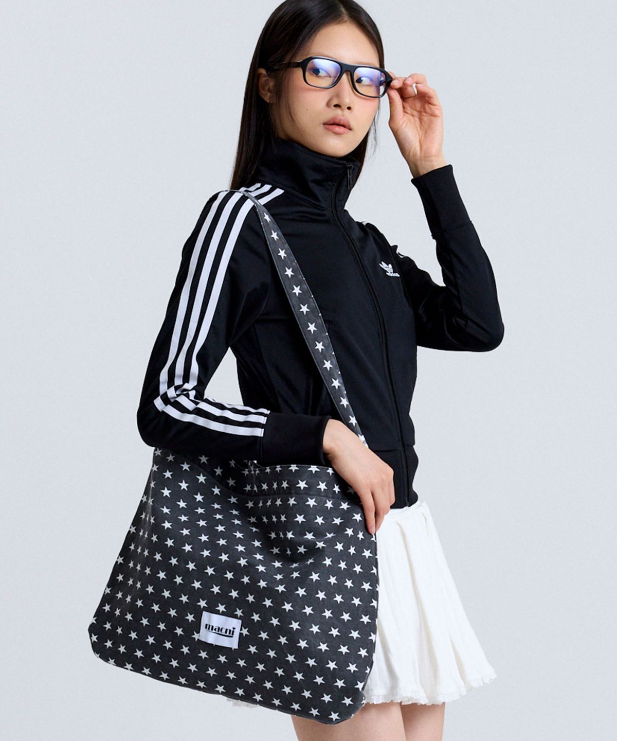마크니(MACNI) STAR ECO CROSS BAG BLACK