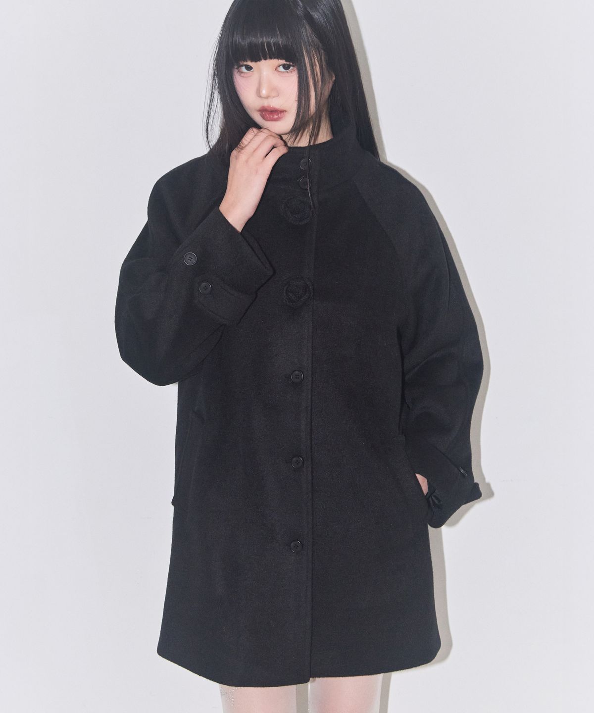 일리고(ILLIGO) 플레르 하프 코트 블랙