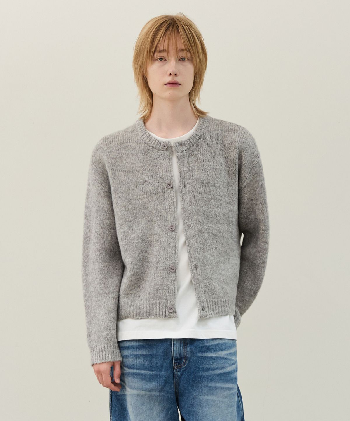와르(WAAR) M1075 소프트 라운드넥 가디건(4COLORS)
