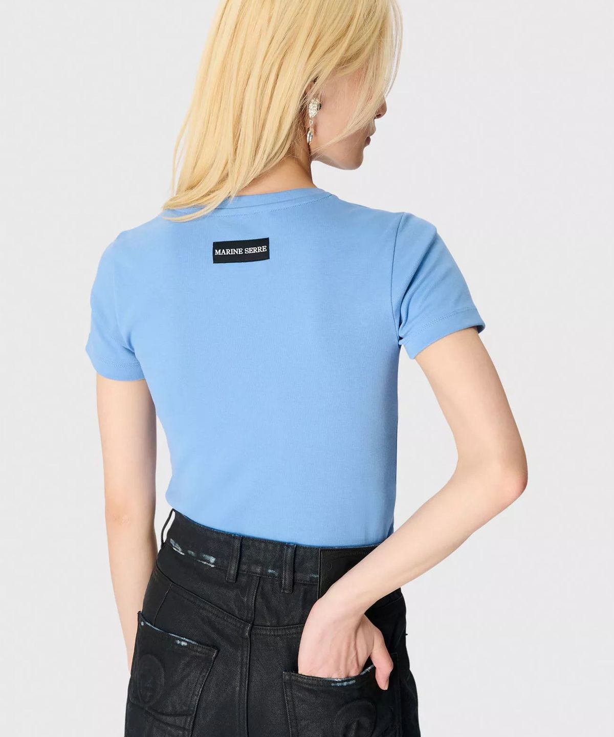 마린 세르(MARINE SERRE) (W) 문 로고 리브드 저지 베이비 핏 티셔츠 블루 MOON LOGO RIBBED JERSEY BABY FIT T-SHIRT BB01 BLUE BONNET