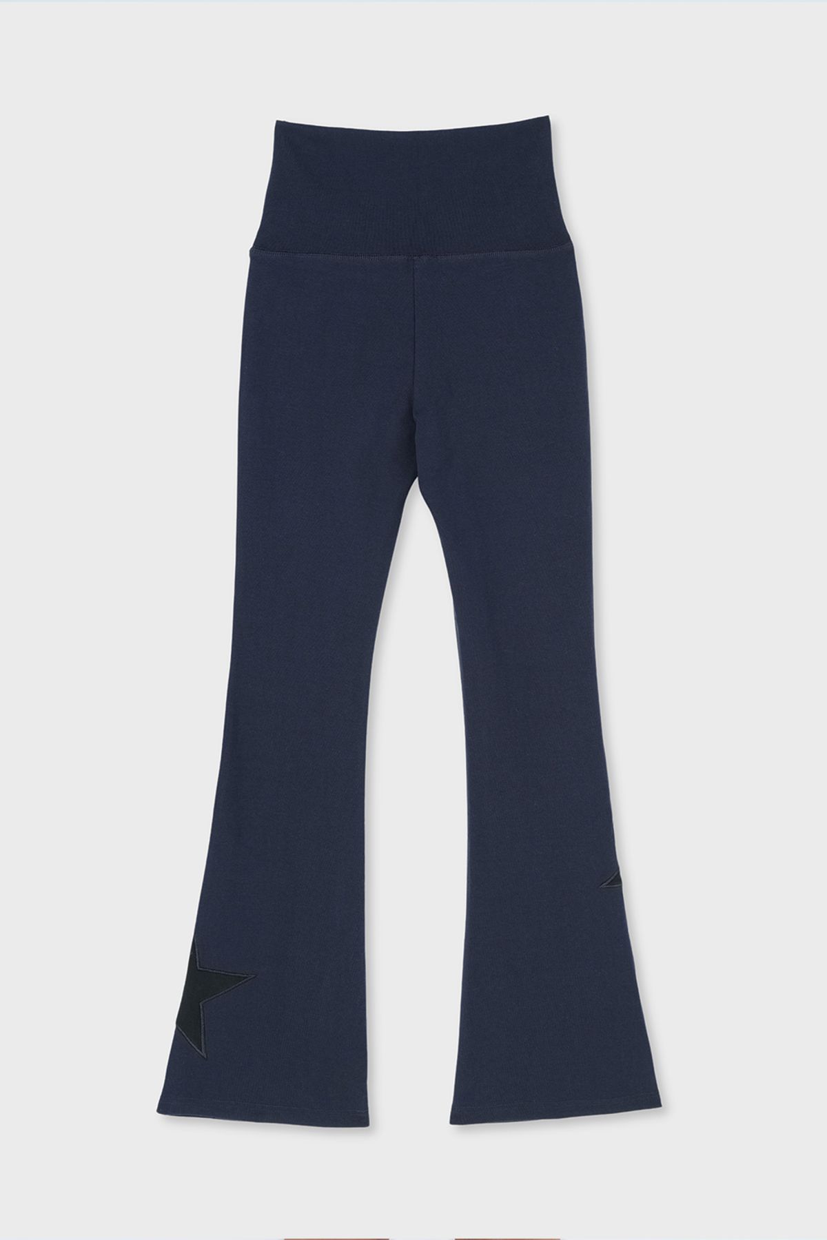 홈바디띵즈(HOMEBODY THINGS) STAR PATCH FLARE PANTS (NAVY)