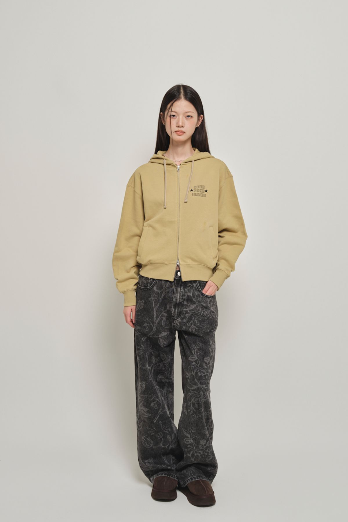 홈바디띵즈(HOMEBODY THINGS) FLORAL WASHED WIDE DENIM