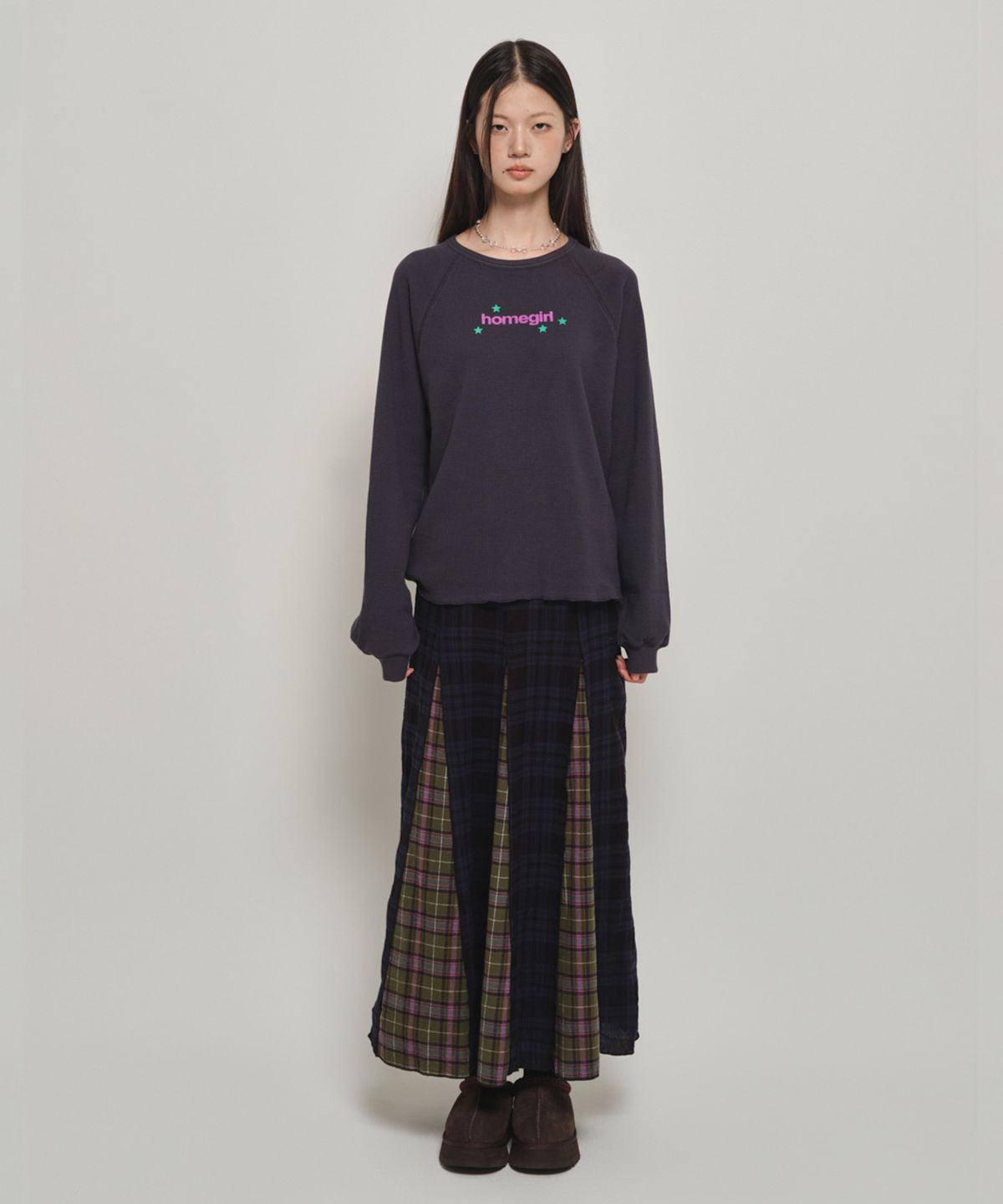 홈바디띵즈(HOMEBODY THINGS) HBT CHECK PATTERN FLARE SKIRT (NAVY-GREEN)