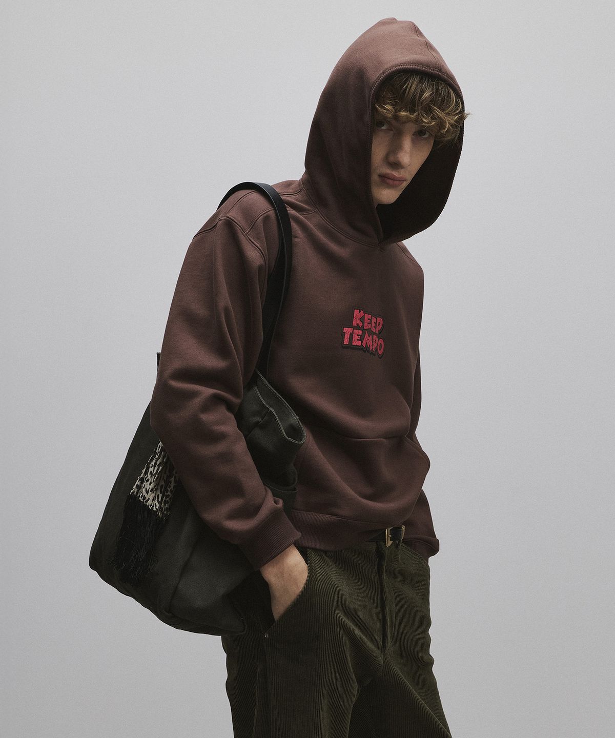 롤링스튜디오(ROLLINGSTUDIOS) SOFT COTTON HOODIE DARK BROWN