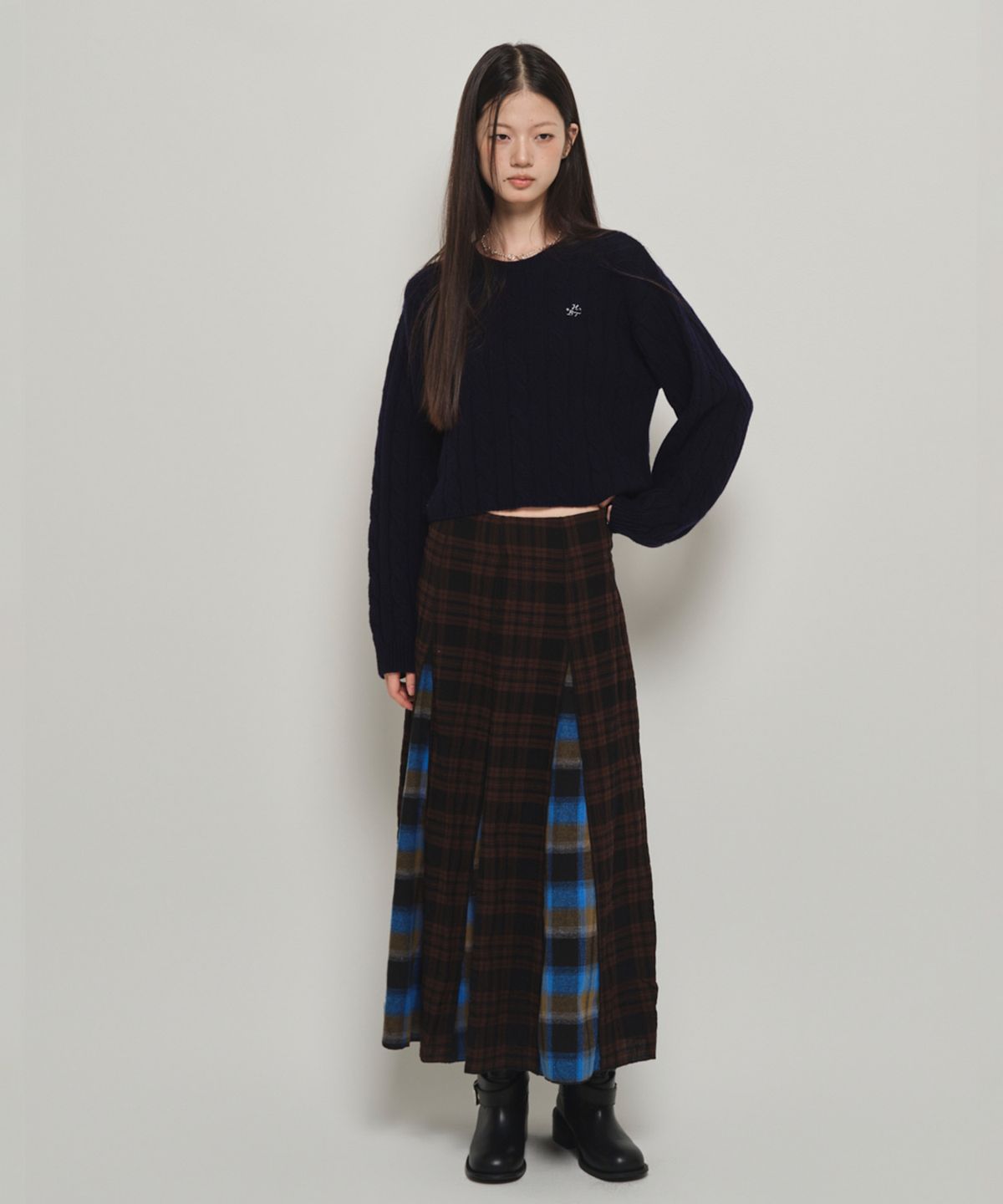홈바디띵즈(HOMEBODY THINGS) HBT CHECK PATTERN FLARE SKIRT (BROWN-BLUE)
