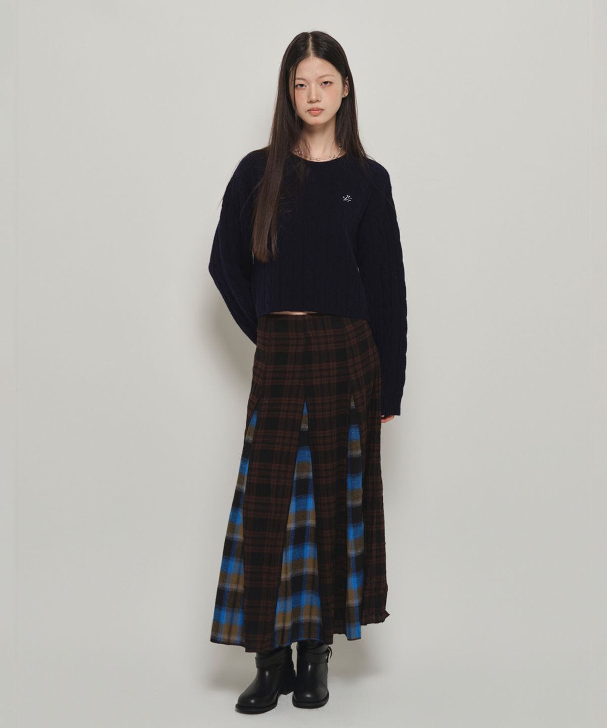 홈바디띵즈(HOMEBODY THINGS) HBT CHECK PATTERN FLARE SKIRT (BROWN-BLUE)