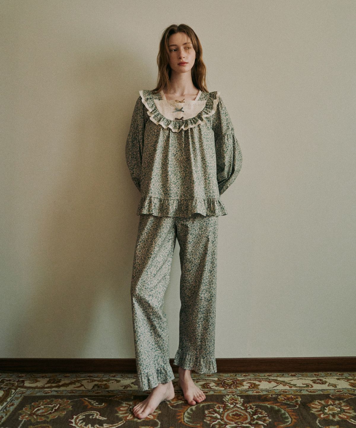 울랄라파자마(ULLALA PAJAMAS) 마르다 긴팔 투피스 연카키 (30수)