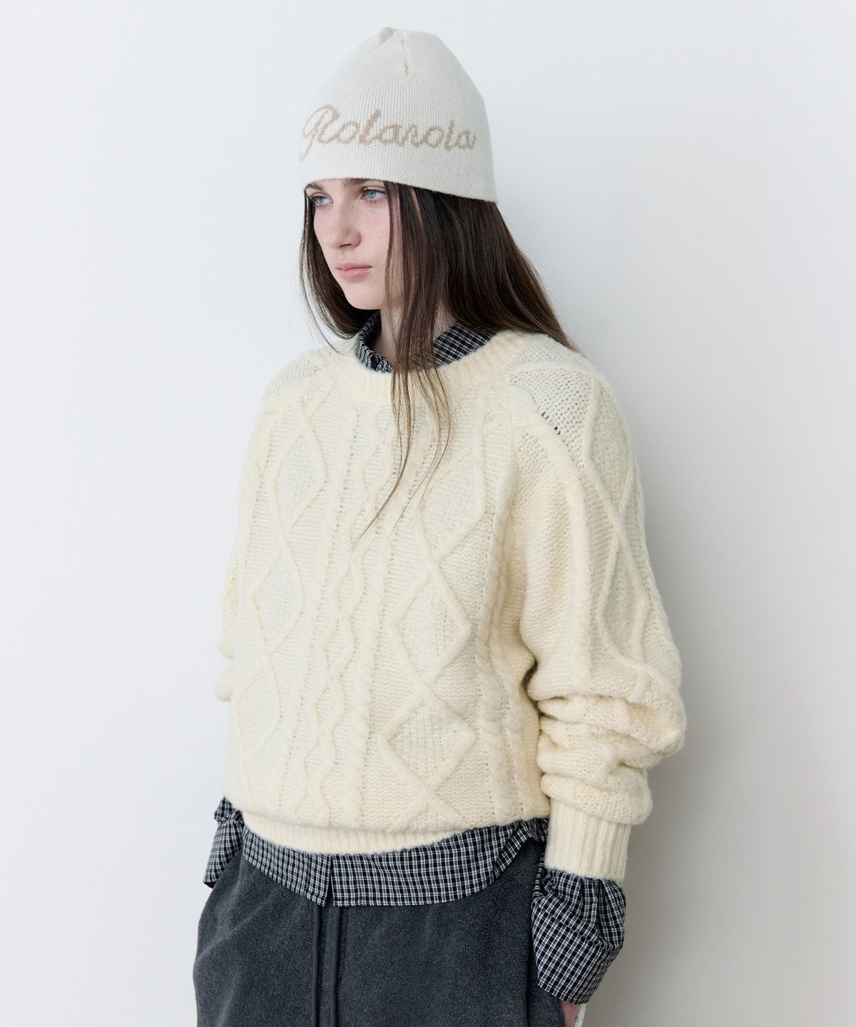 로라로라(ROLAROLA) MOHAIR LOOSE FIT CABLE KNIT IVORY