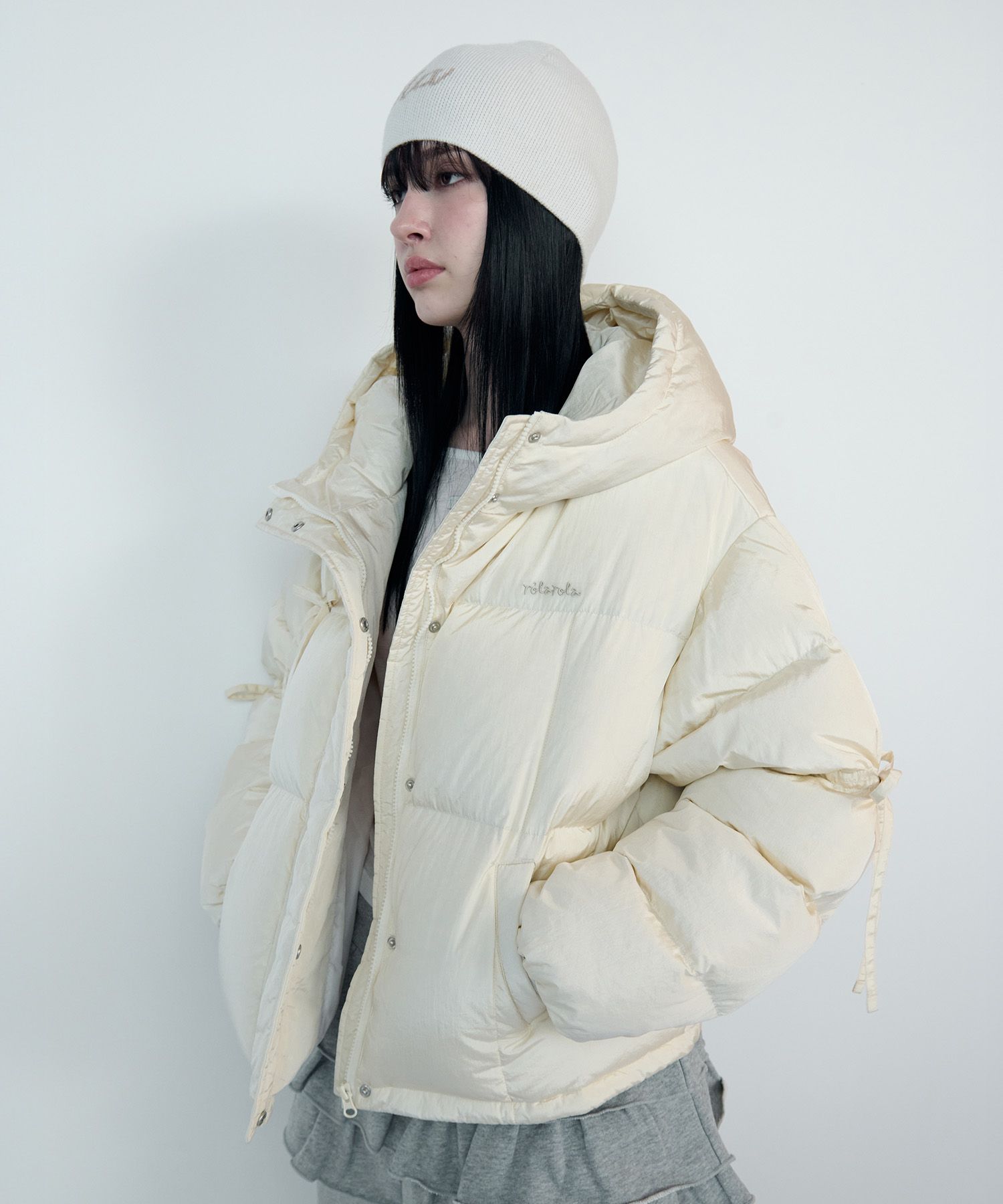 MUSINSA | ROLAROLA RIBBON DOWN SHORT PADDING IVORY