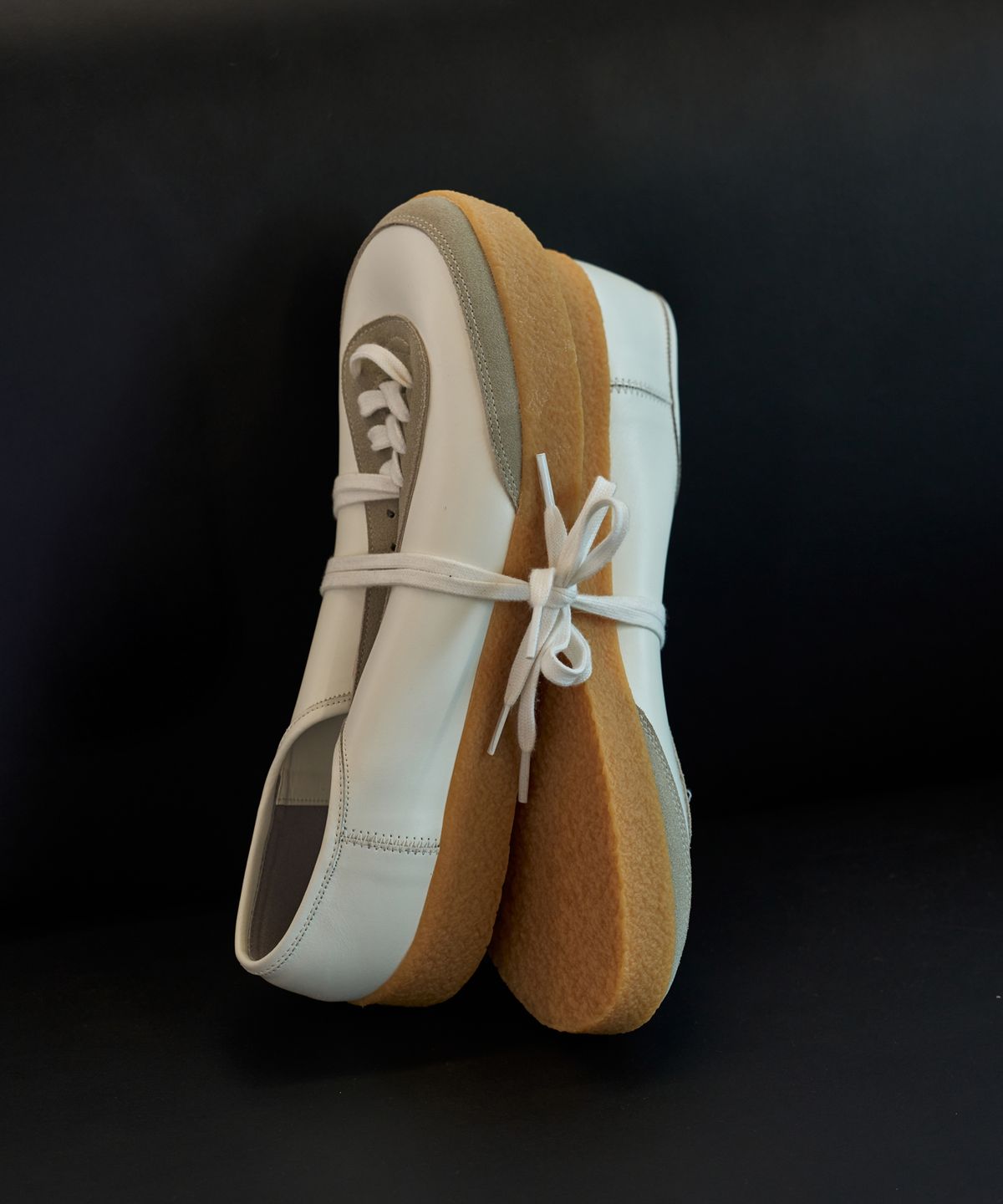 커스텀에이드(CUSTOMADE) 밀란 소가죽 코트 스니커즈 3.5cm (CR0096WH)