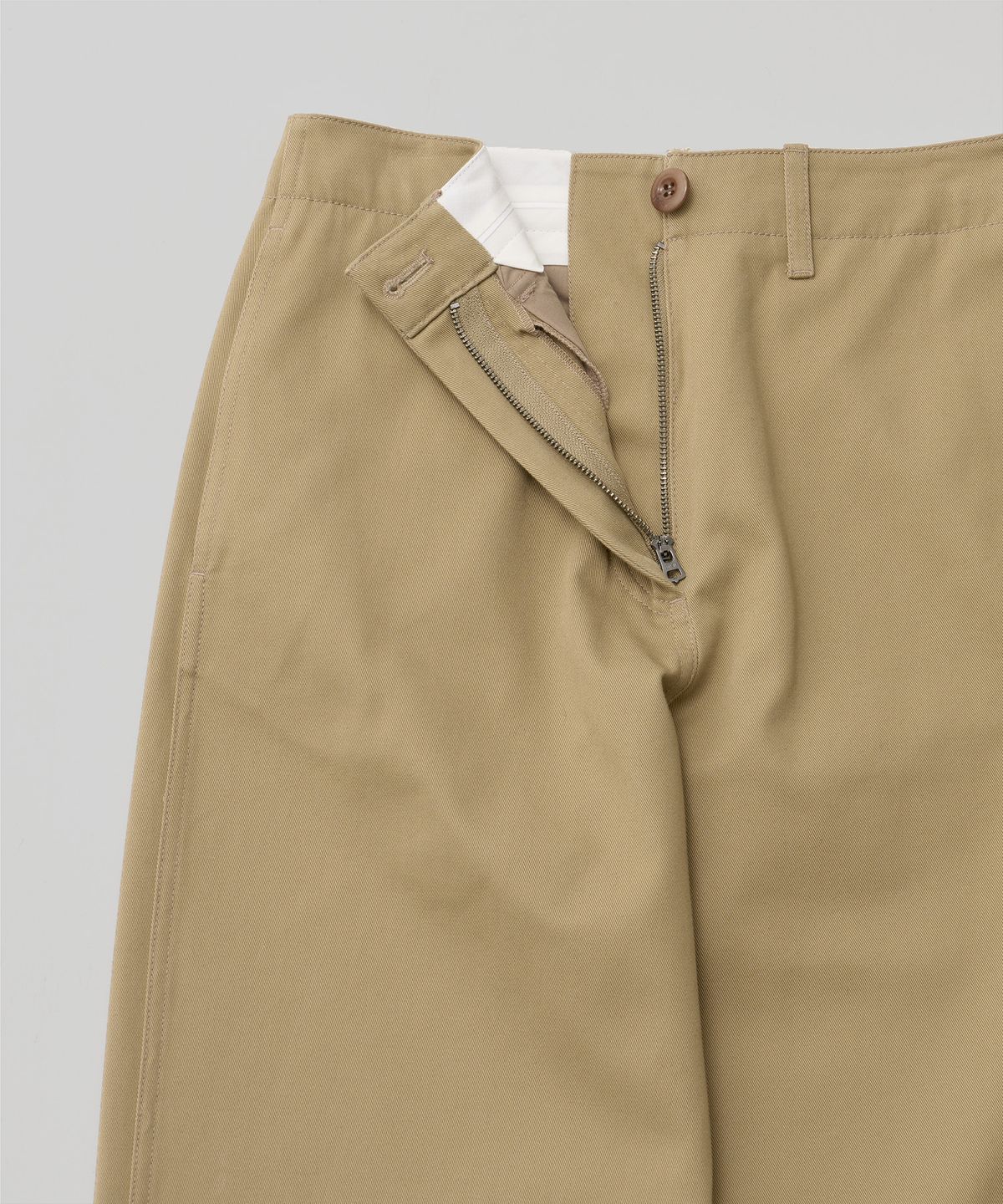 어나더오피스 우먼(ANOTHER OFFICE WOMEN) w. Officer Chino Pants (Khaki)