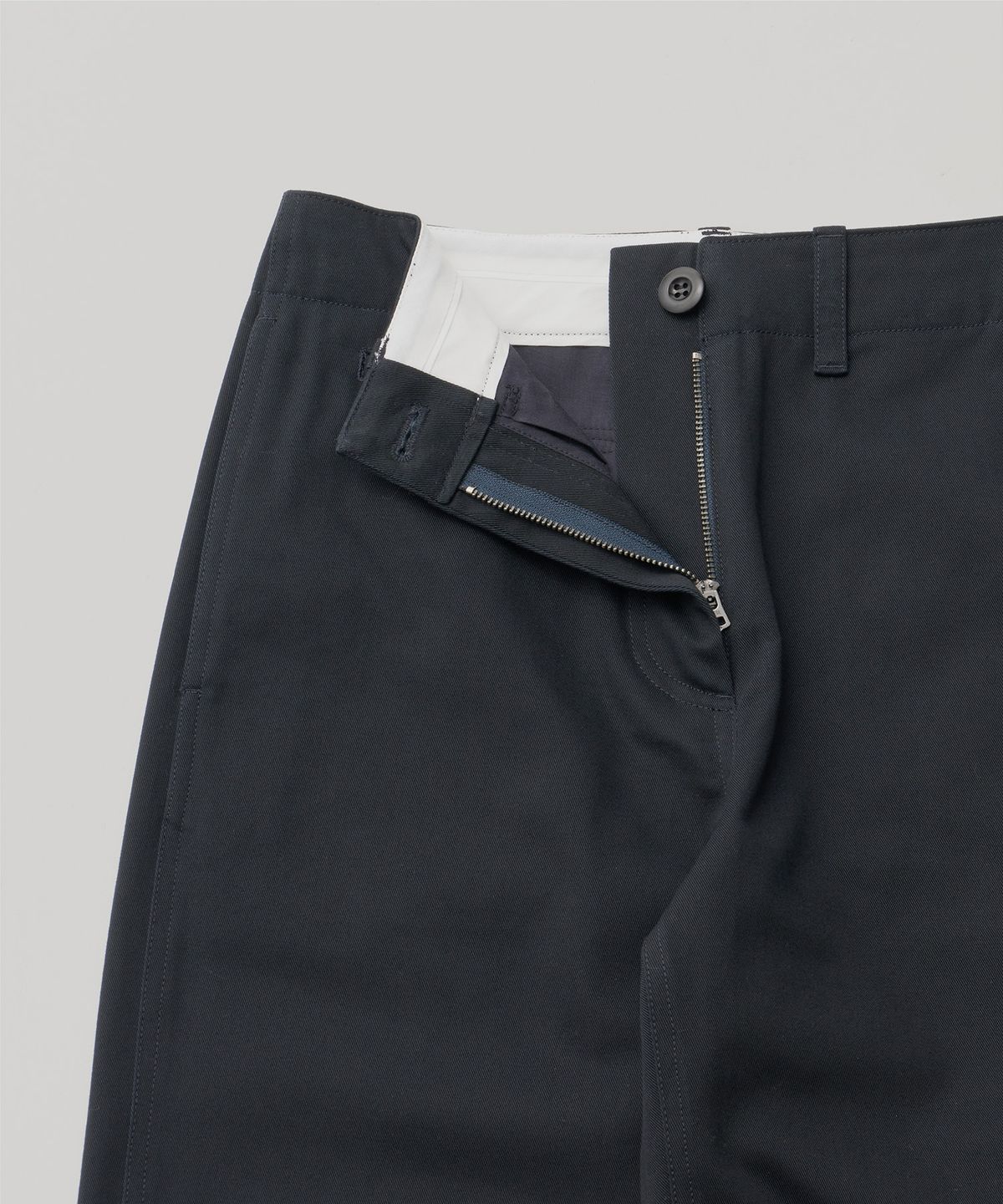 어나더오피스 우먼(ANOTHER OFFICE WOMEN) w. Officer Chino Pants (Dark navy)