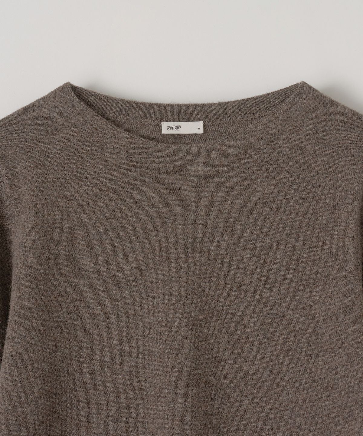 어나더오피스 우먼(ANOTHER OFFICE WOMEN) w. Libre Wool Basqueshirt (Heather brown)