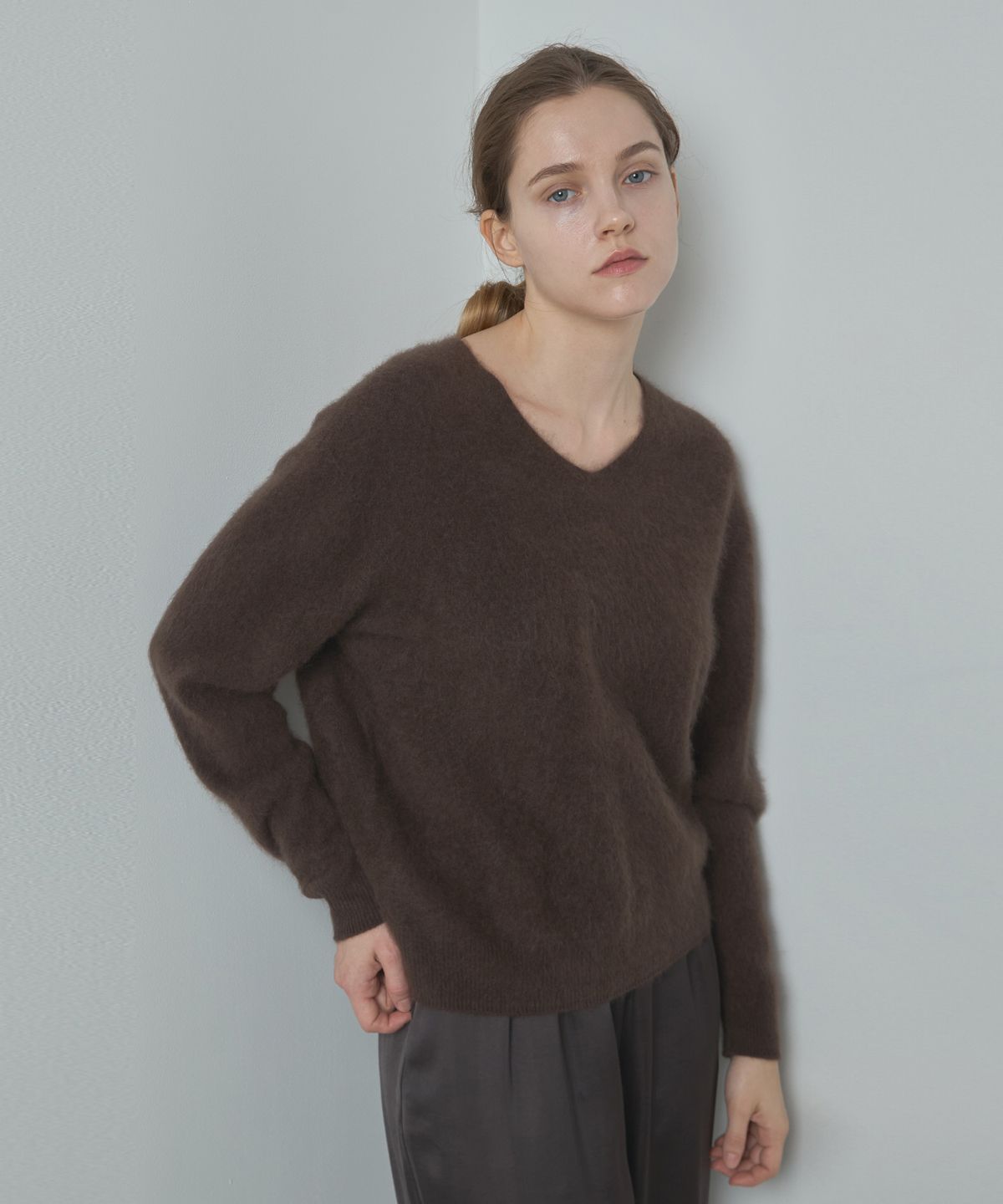 누토프(NUTOFFE) V Cashmere Knit_Brown