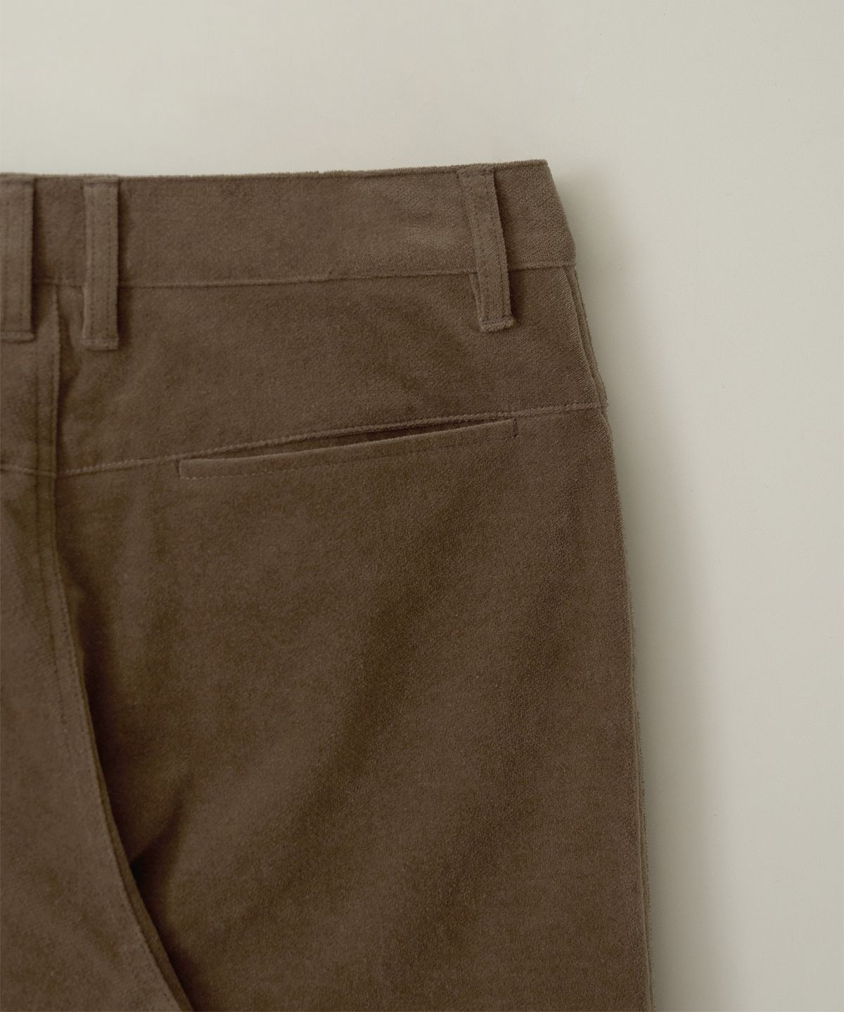 어나더오피스 우먼(ANOTHER OFFICE WOMEN) w. Mild Velveteen Trouser (Mild brown)