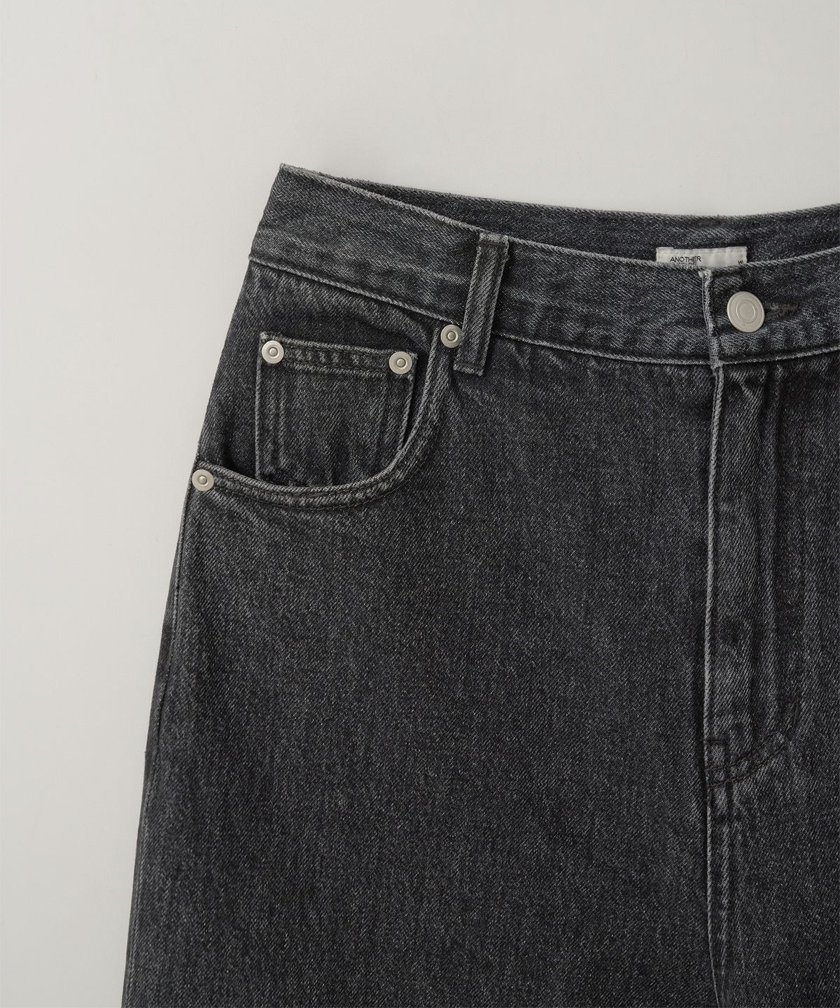 어나더오피스 우먼(ANOTHER OFFICE WOMEN) w. Clair Relaxed Denim (Black)