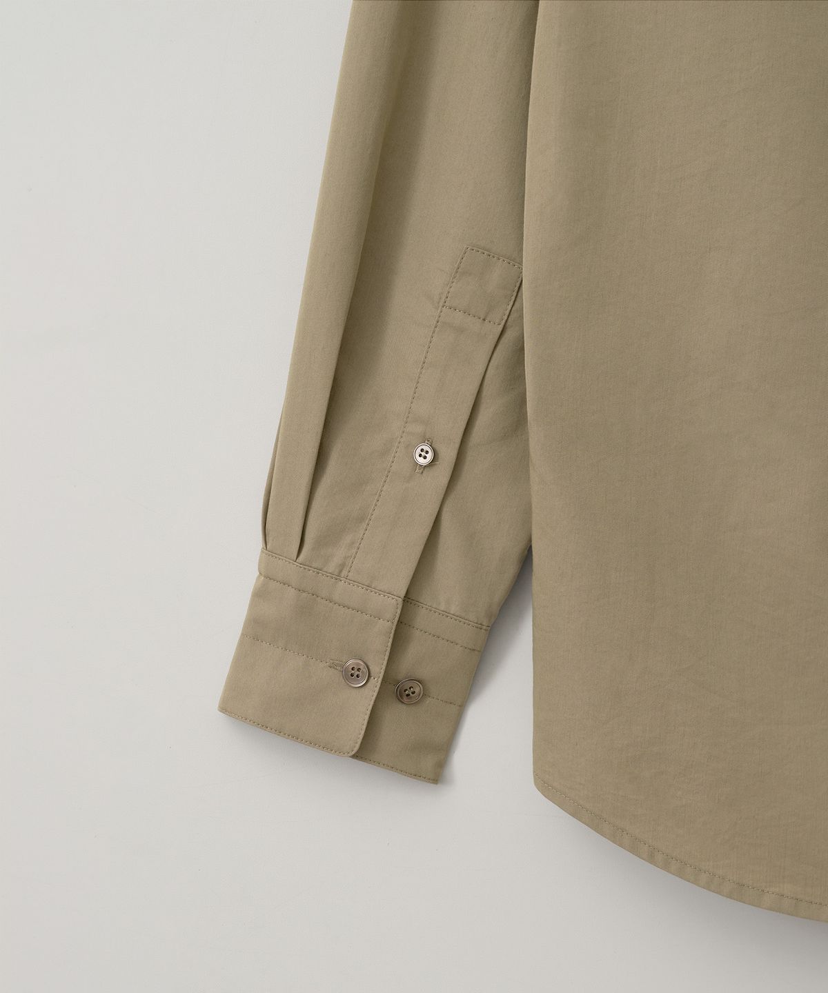 어나더오피스 우먼(ANOTHER OFFICE WOMEN) w. Tourist Shirt (Sand)